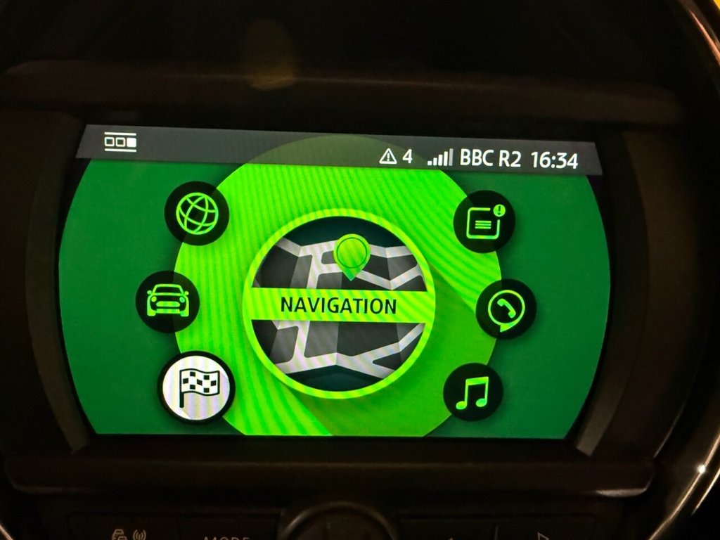 Used MINI Hatch 2018 for sale - 76703738: Photo 16