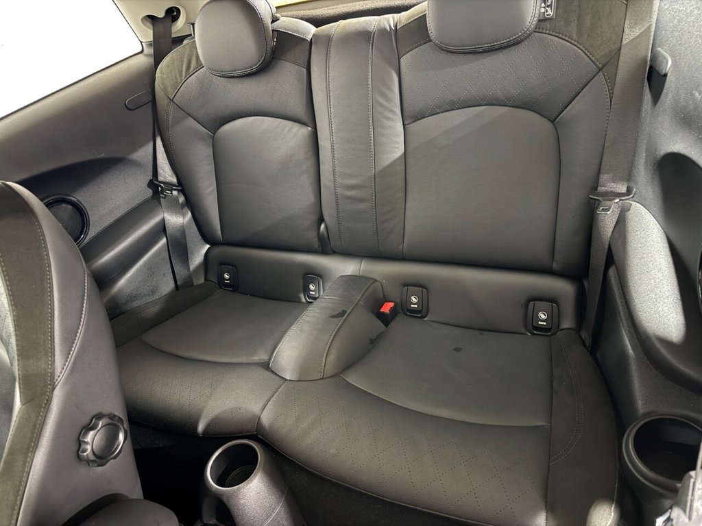 Used MINI Hatch 2018 for sale - 76703738: Photo 24