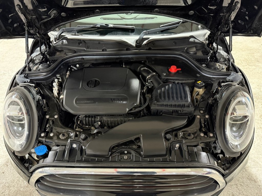 Used MINI Hatch 2018 for sale - 76703738: Photo 33