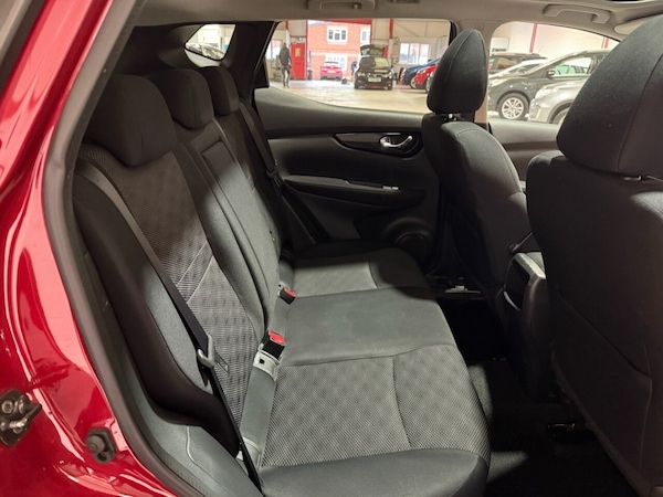Used Nissan Qashqai 2016 for sale - 76172882: Photo 25