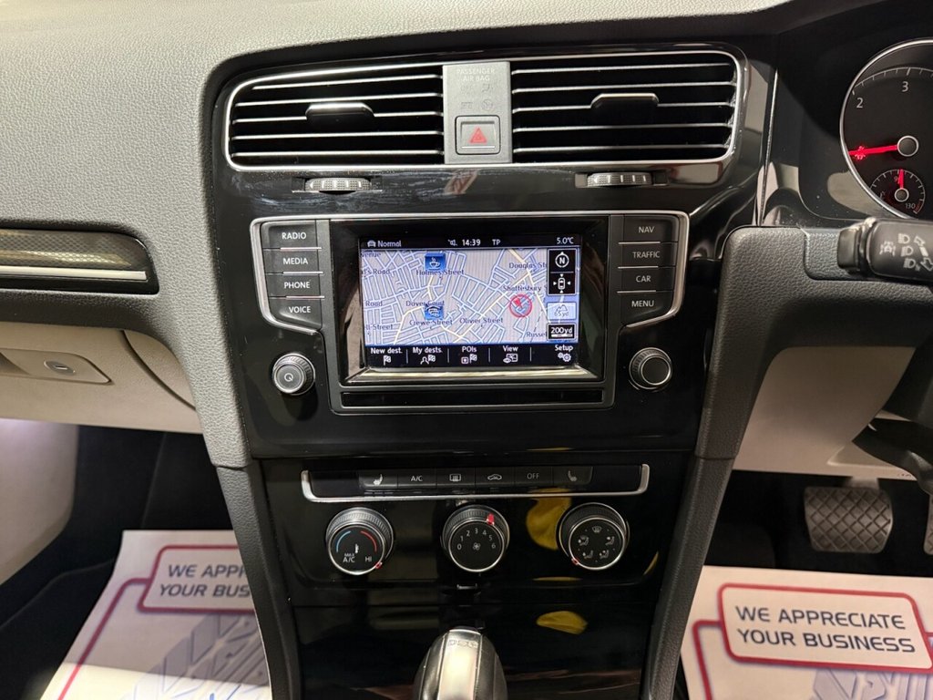 Used Volkswagen Golf 2014 for sale - 77557723: Photo 11