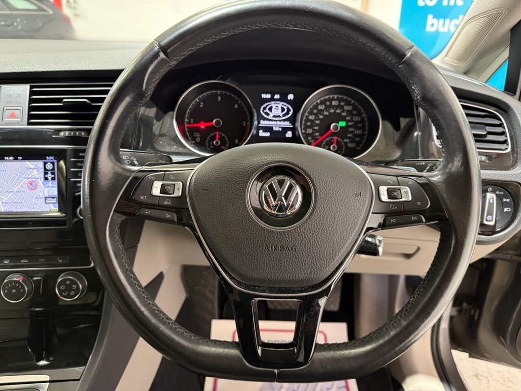 Used Volkswagen Golf 2014 for sale - 77557723: Photo 21