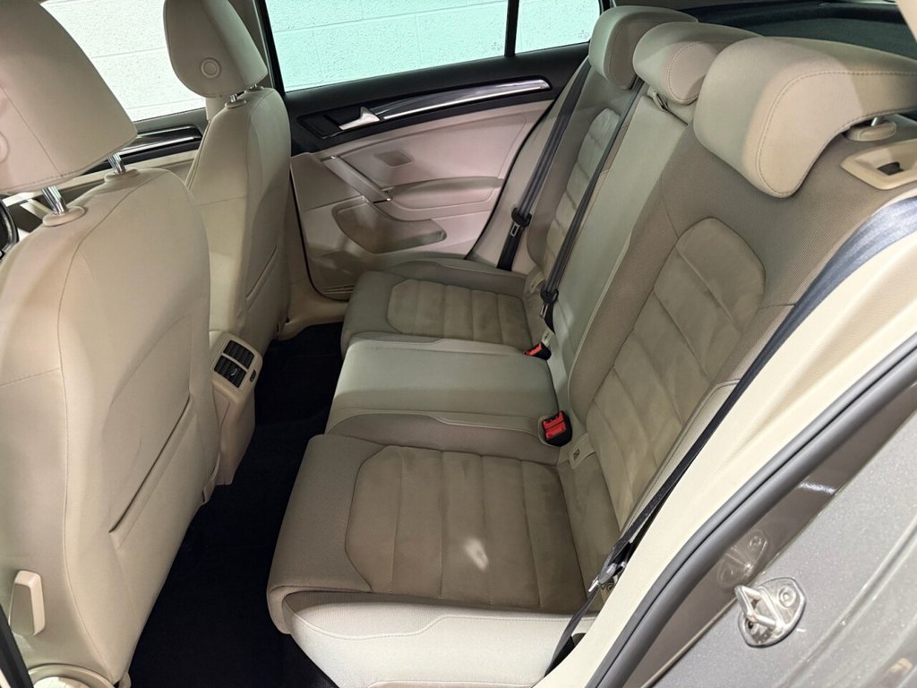 Used Volkswagen Golf 2014 for sale - 77557723: Photo 23