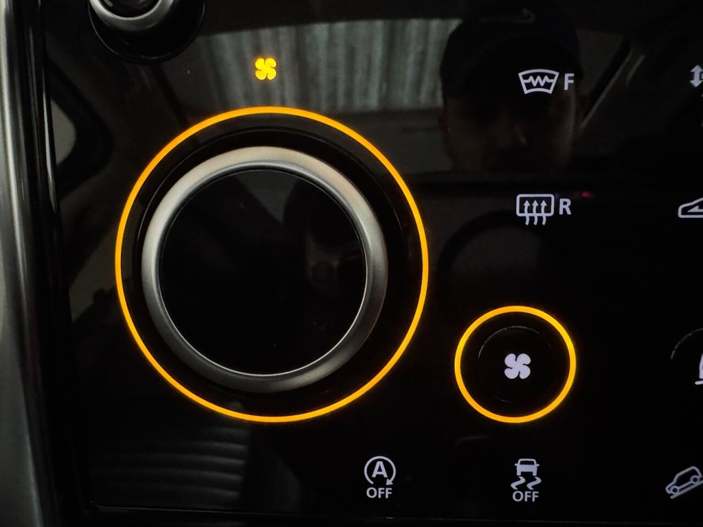 Used Land Rover Discovery Sport 2019 for sale - 76665728: Photo 23