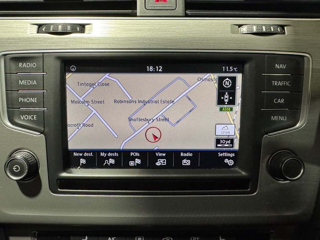 Used Volkswagen Golf 2017 for sale - 76406909: Photo 15