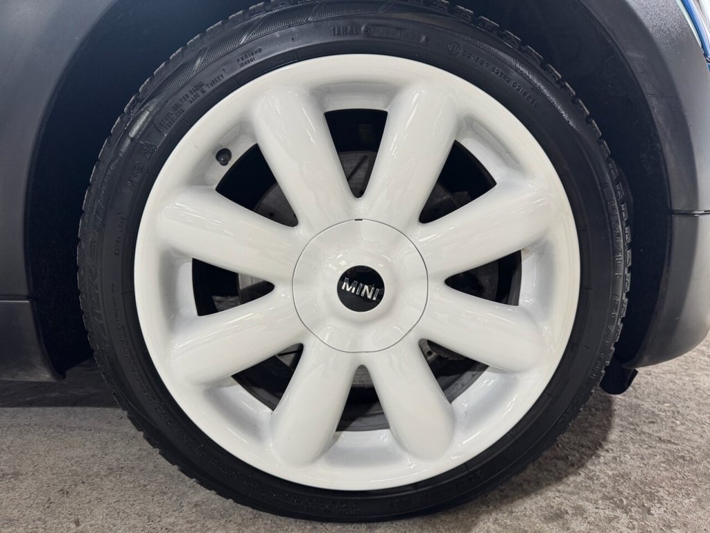 Used MINI Hatch 2011 for sale - 78096978: Photo 25