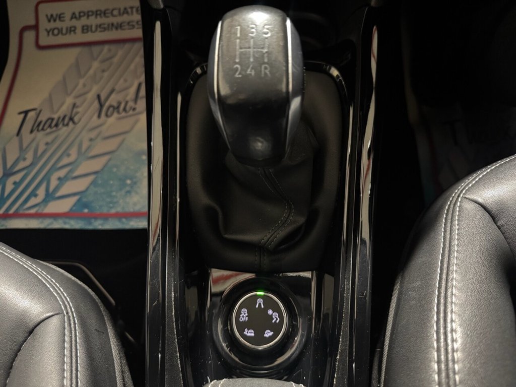 Used Peugeot 2008 2015 for sale - 76439349: Photo 17