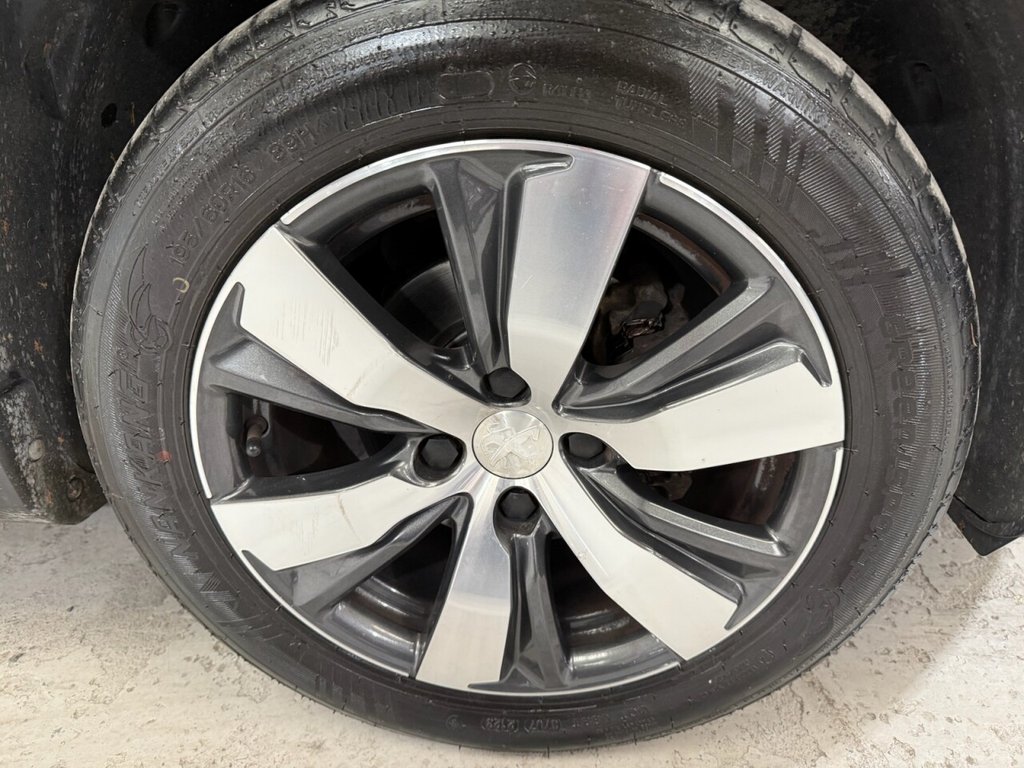 Used Peugeot 2008 2015 for sale - 76439349: Photo 25