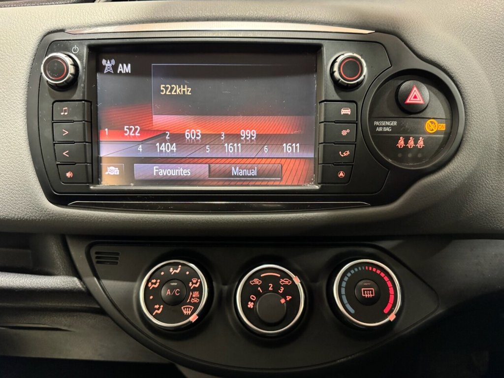 Used Toyota Yaris 2015 for sale - 77594532: Photo 14