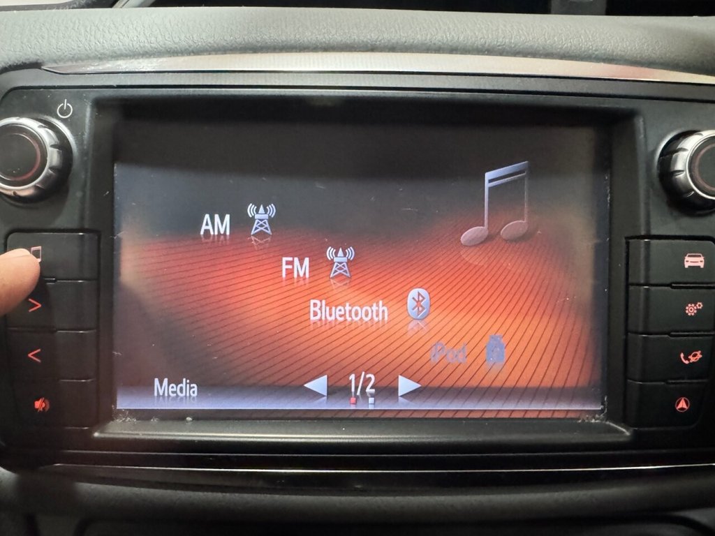 Used Toyota Yaris 2015 for sale - 77594532: Photo 16