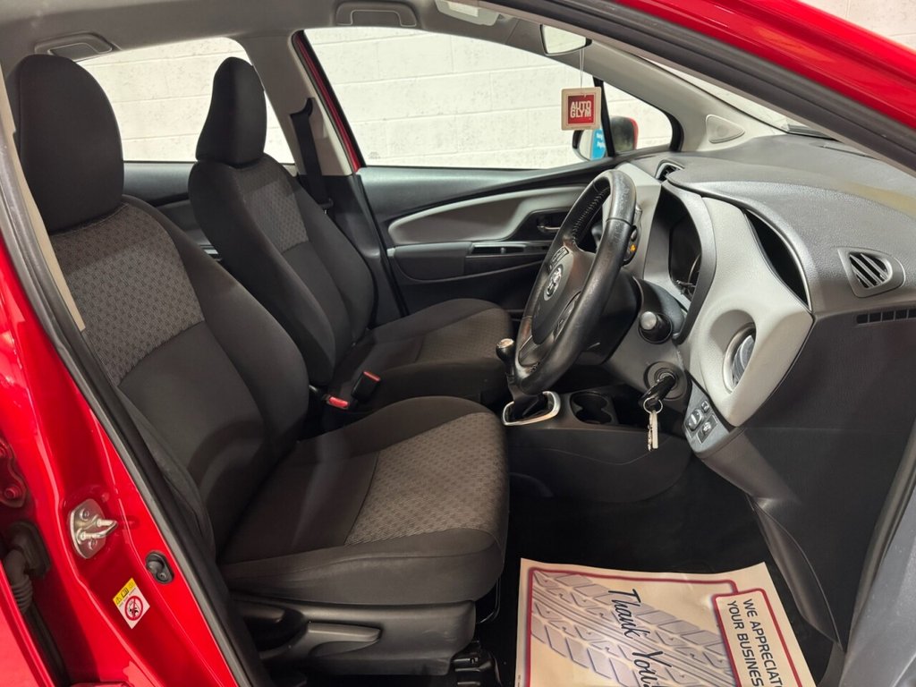 Used Toyota Yaris 2015 for sale - 77594532: Photo 9