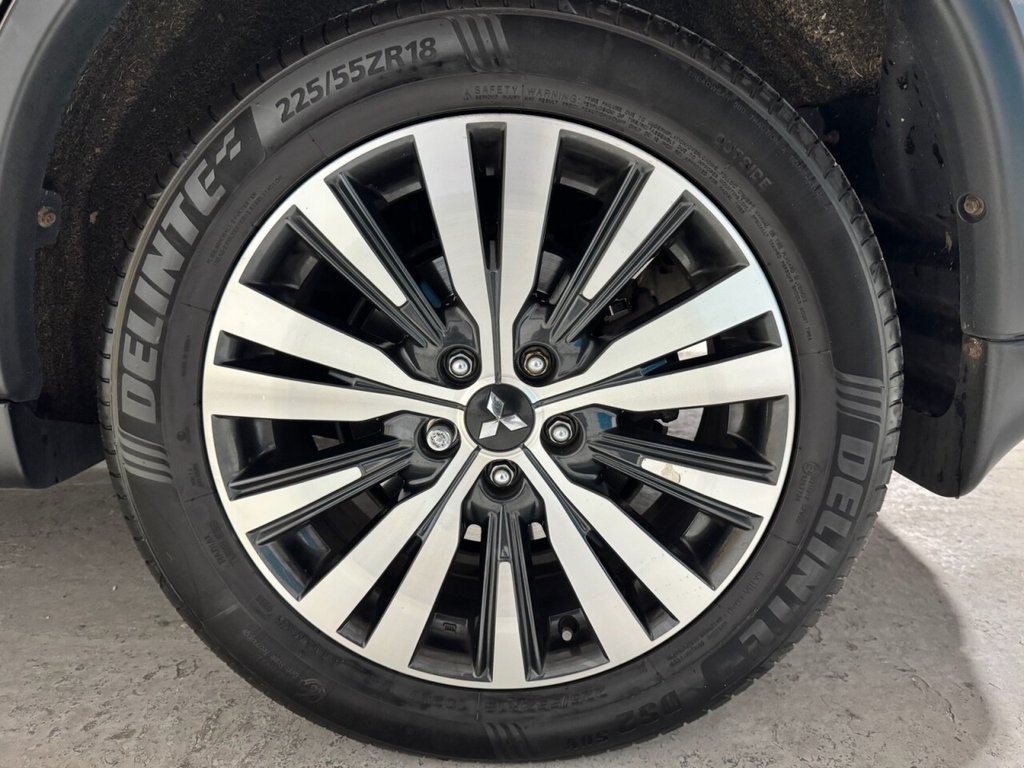 Used Mitsubishi Outlander 2019 for sale - 76760673: Photo 35