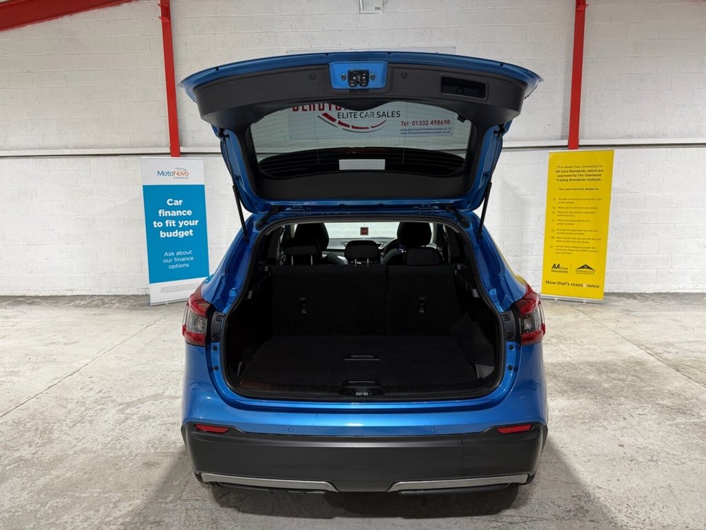 Used Nissan Qashqai 2018 for sale - 77680917: Photo 32