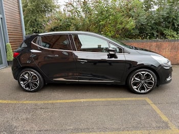 Used Renault Clio 2019 for sale - 79612493: Photo