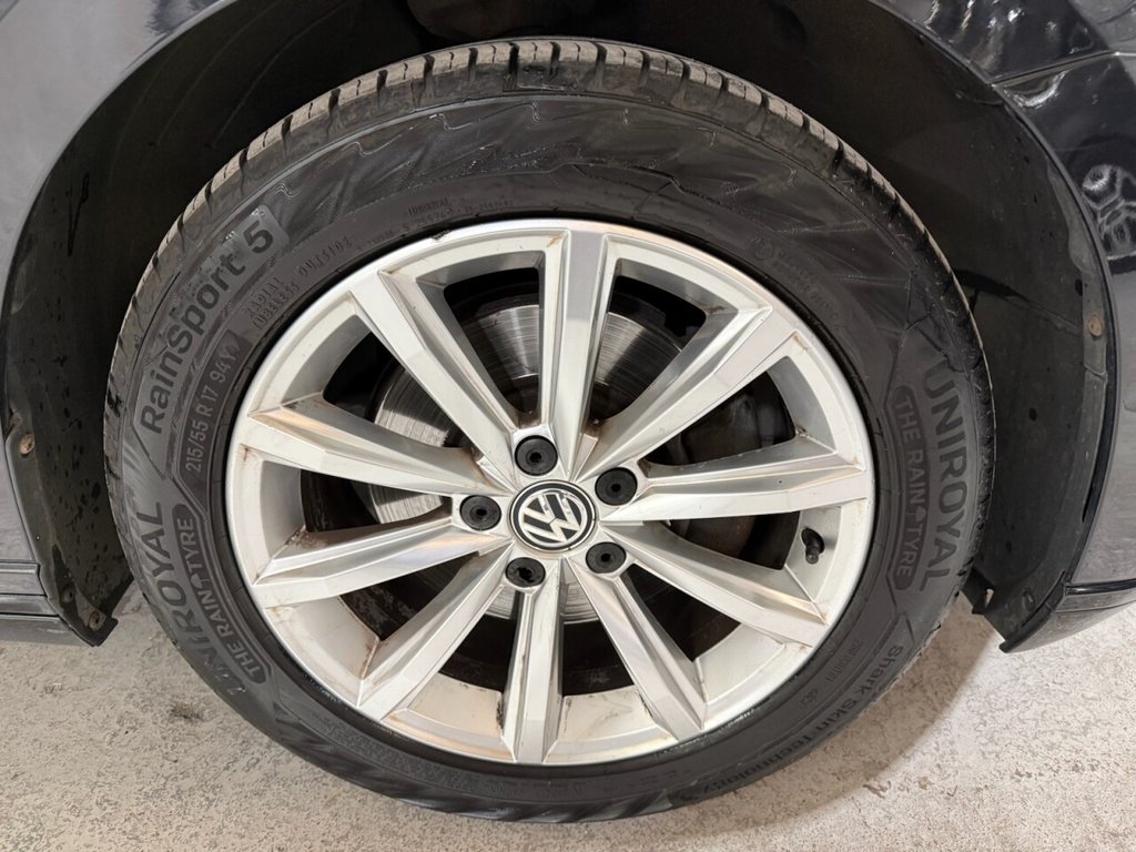 Used Volkswagen Passat 2015 for sale - 78117608: Photo 28