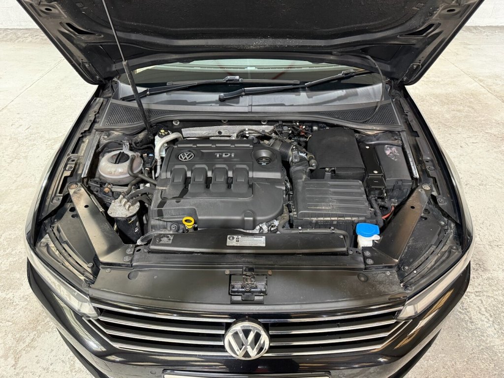 Used Volkswagen Passat 2015 for sale - 78117608: Photo 32