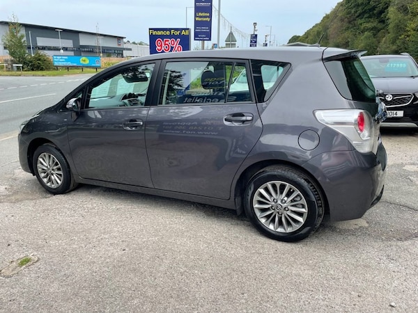 Used Toyota Verso 2017 for sale - 73088446: Photo 5