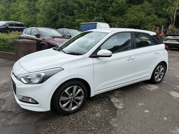 Used Hyundai i20 2015 for sale - 78597536: Photo