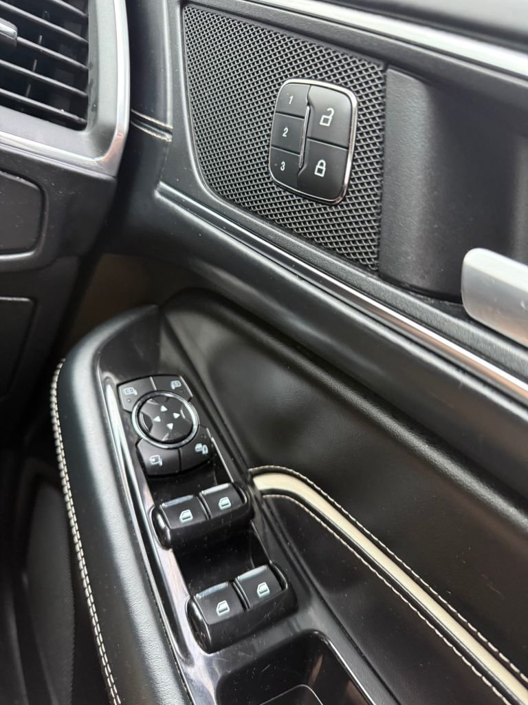 Used Ford S-Max 2017 for sale - 77835254: Photo 35