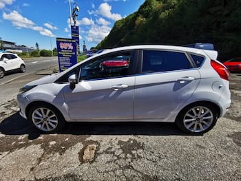 Used Ford Fiesta 2016 for sale - 79870897: Photo