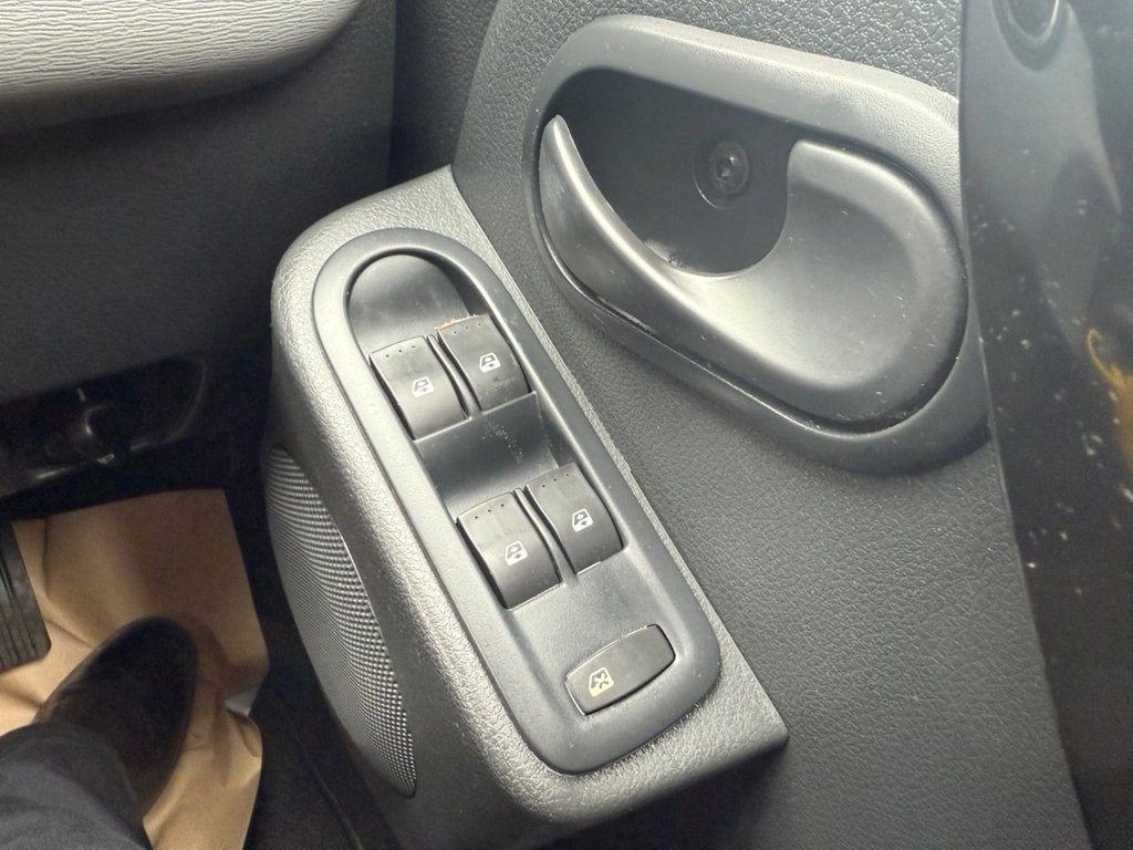 Used Dacia Duster 2013 for sale - 76481631: Photo 22