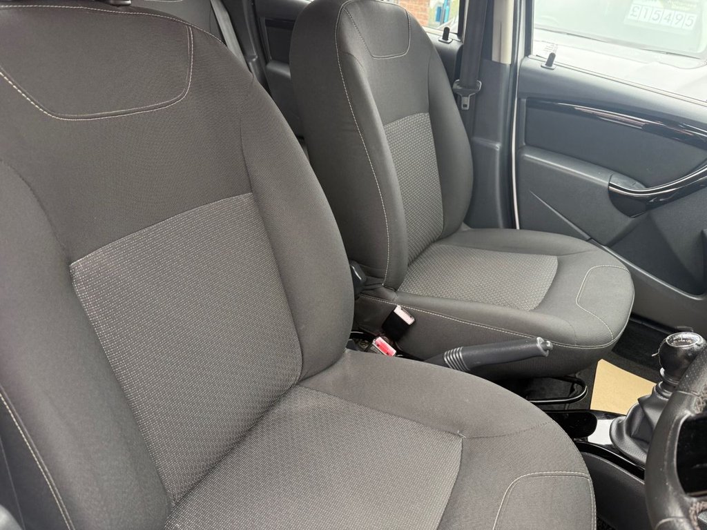 Used Dacia Duster 2013 for sale - 76481631: Photo 27