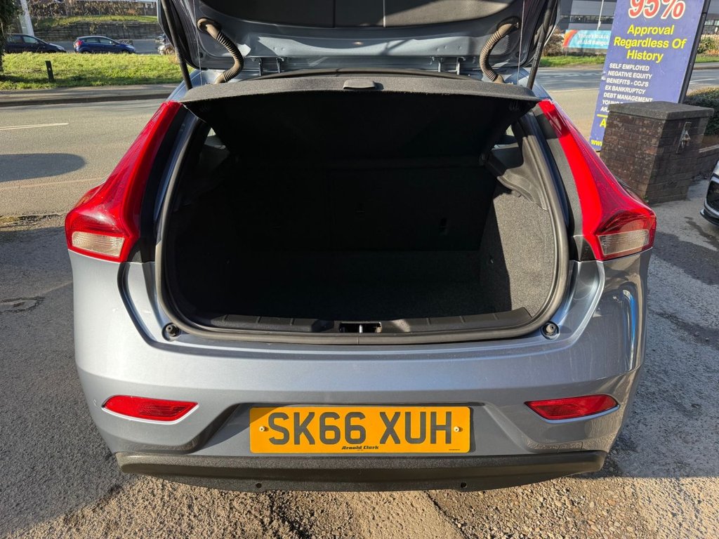 Used Volvo V40 2016 for sale - 77835310: Photo 23