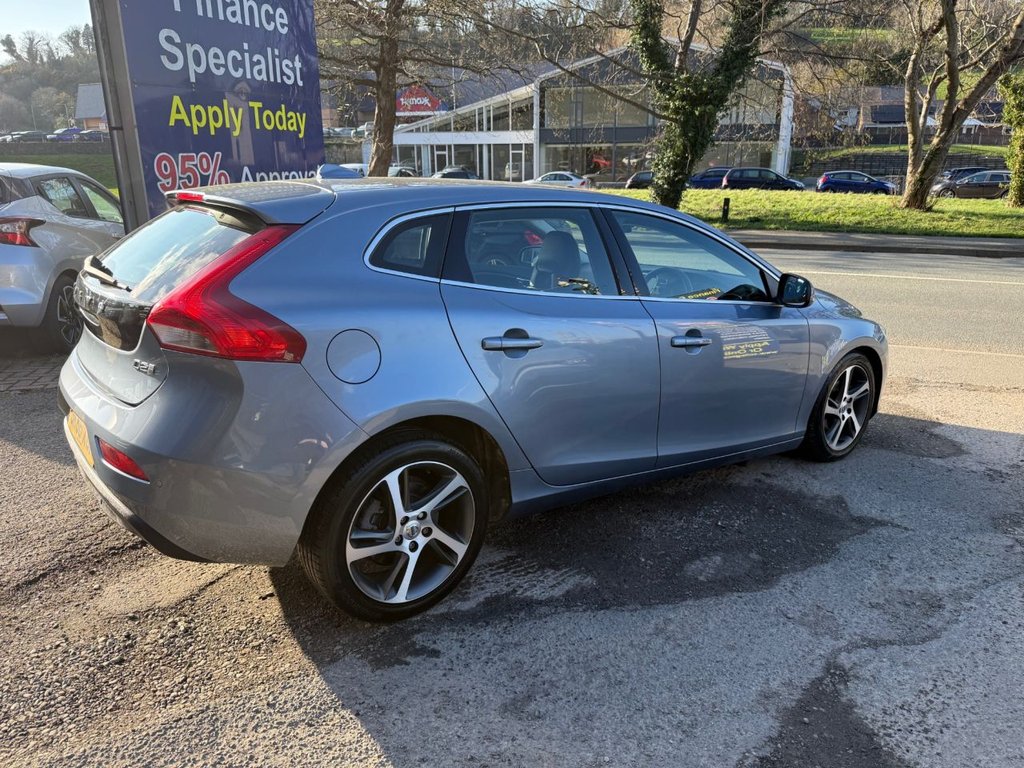 Used Volvo V40 2016 for sale - 77835310: Photo 7