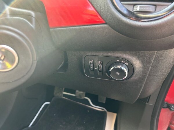 Used Vauxhall ADAM 2015 for sale - 75607077: Photo 30
