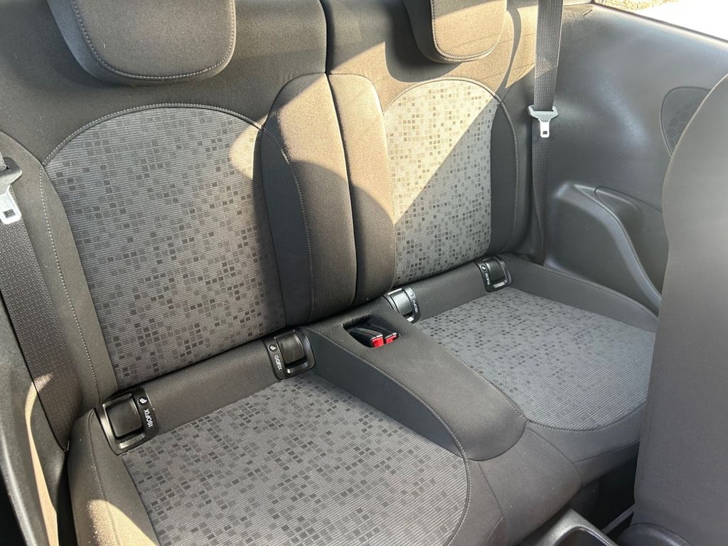 Used Vauxhall ADAM 2015 for sale - 75607077: Photo 34