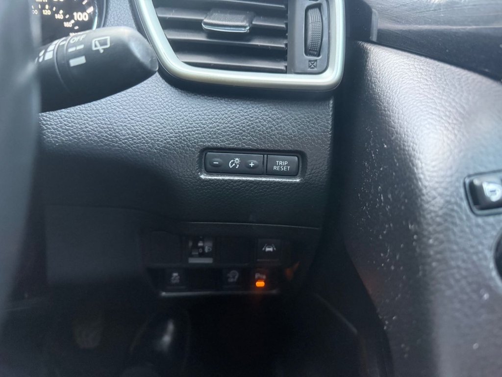 Used Nissan Qashqai 2016 for sale - 76481801: Photo 31