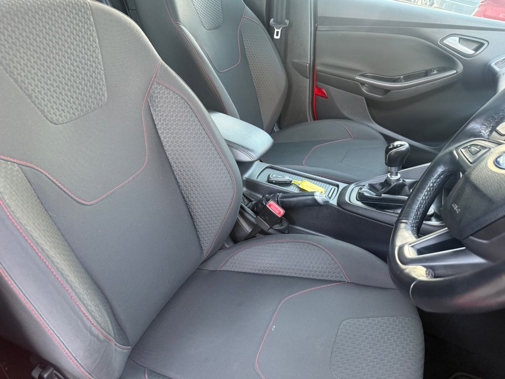 Used Ford Focus 2015 for sale - 76927608: Photo 35