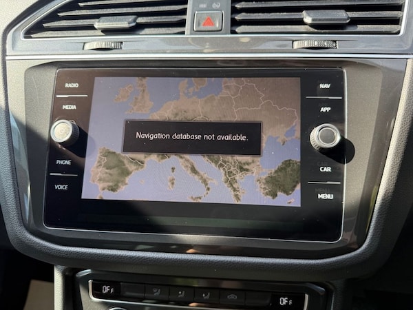 Used Volkswagen Tiguan 2018 for sale - 75642157: Photo 28