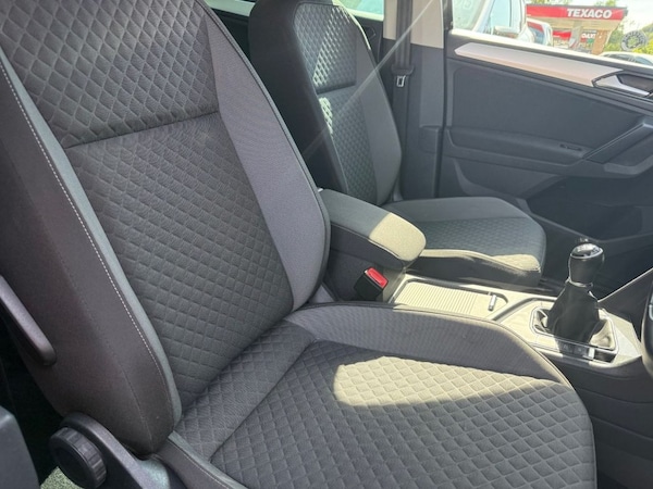 Used Volkswagen Tiguan 2018 for sale - 75642157: Photo 32