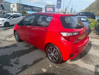 Used Toyota Yaris 2018 for sale - 78597670: Photo