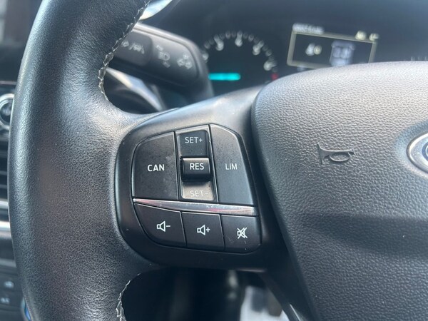 Used Ford Fiesta 2018 for sale - 73683593: Photo 25
