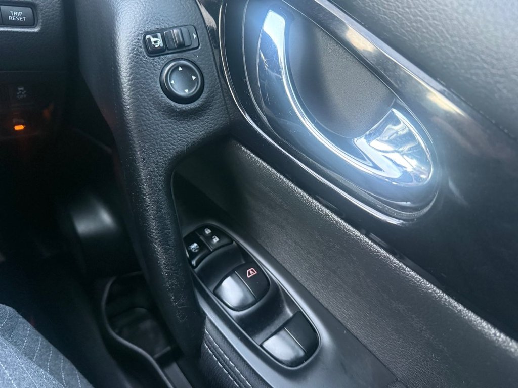 Used Nissan Qashqai 2014 for sale - 76654726: Photo 32