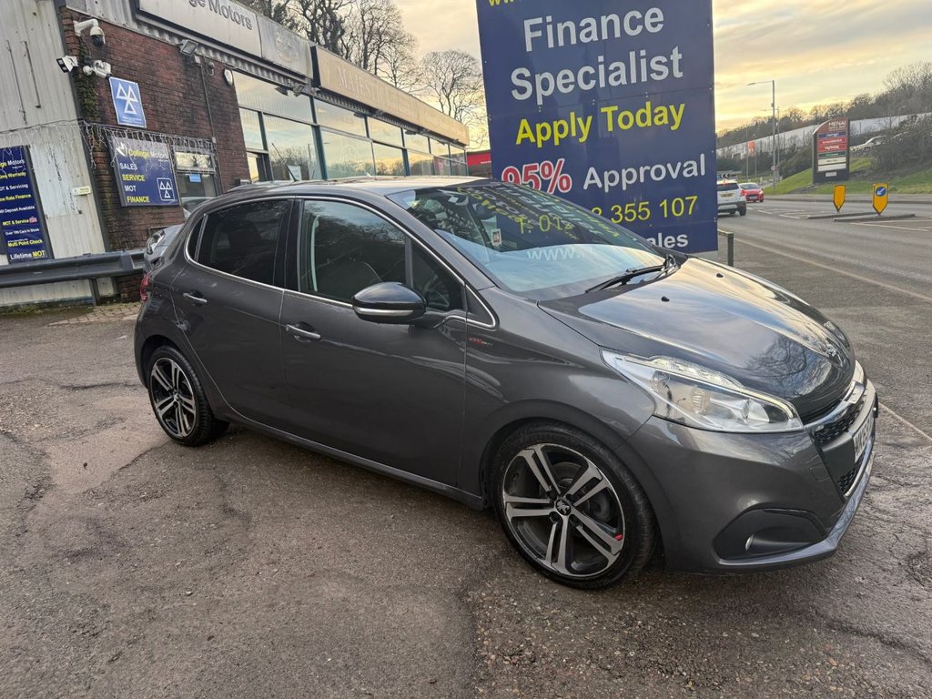 Used Peugeot 208 2019 for sale - 77594000: Photo 12