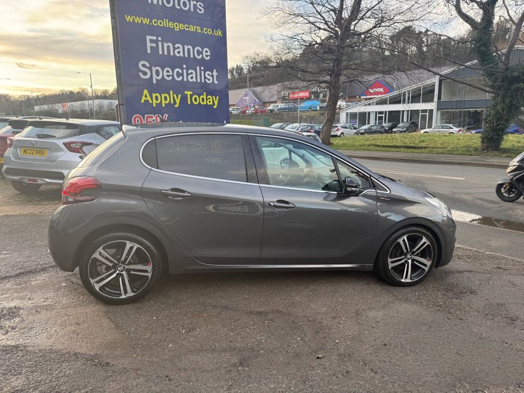 Used Peugeot 208 2019 for sale - 77594000: Photo 19