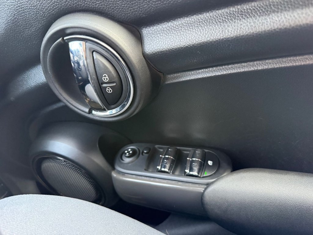 Used MINI Hatch 2016 for sale - 77593819: Photo 25