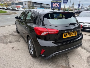 Used Ford Focus 2019 for sale - 78358143: Photo