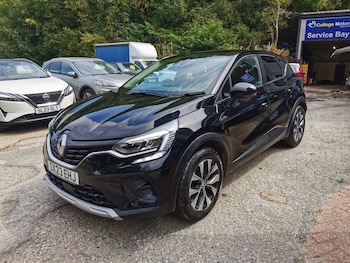 Used Renault Captur 2023 for sale - 79400414: Photo