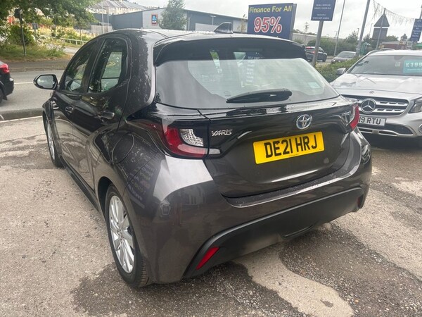 Used Toyota Yaris 2021 for sale - 73088483: Photo 17
