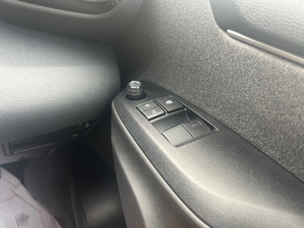 Used Toyota Yaris 2021 for sale - 73088483: Photo 34