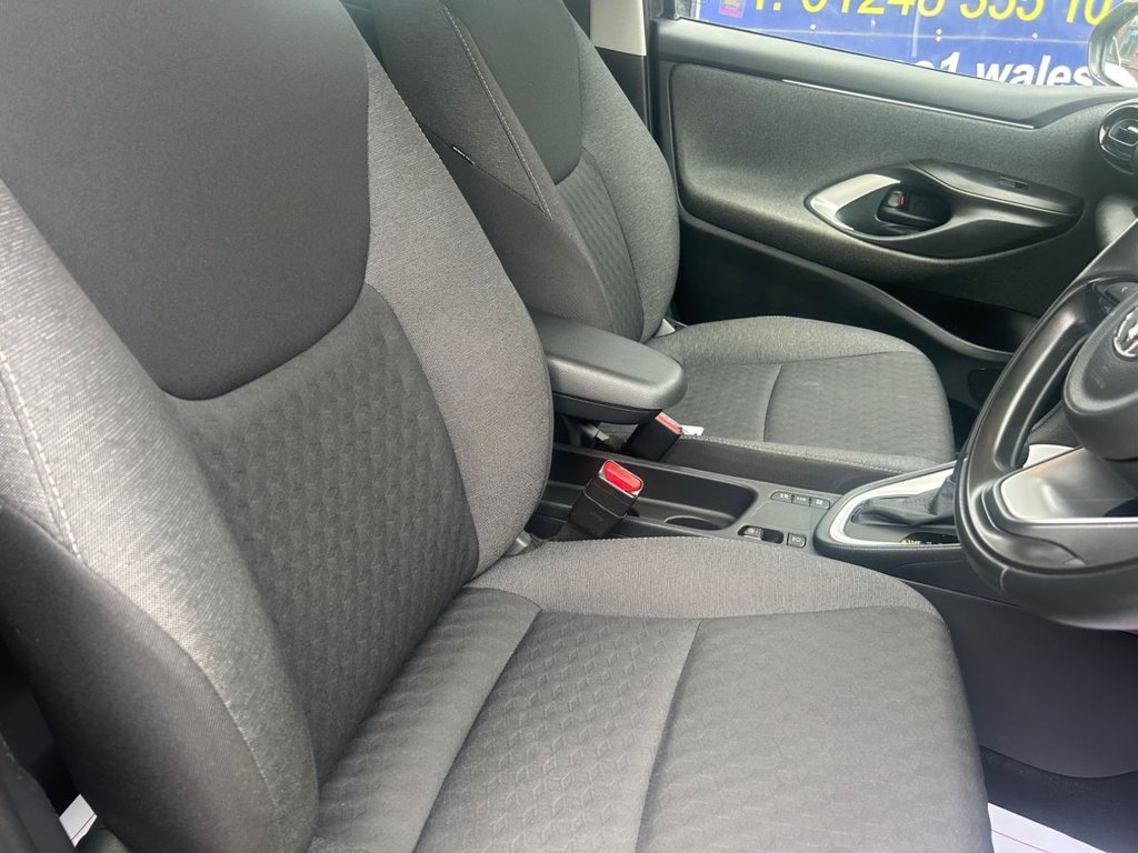 Used Toyota Yaris 2021 for sale - 73088483: Photo 38