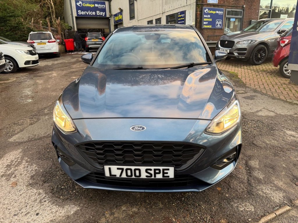 Used Ford Focus 2018 for sale - 76927604: Photo 3