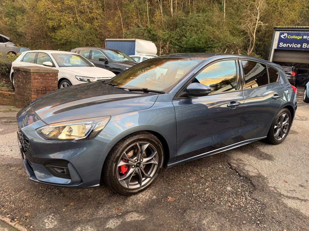 Used Ford Focus 2018 for sale - 76927604: Photo 4
