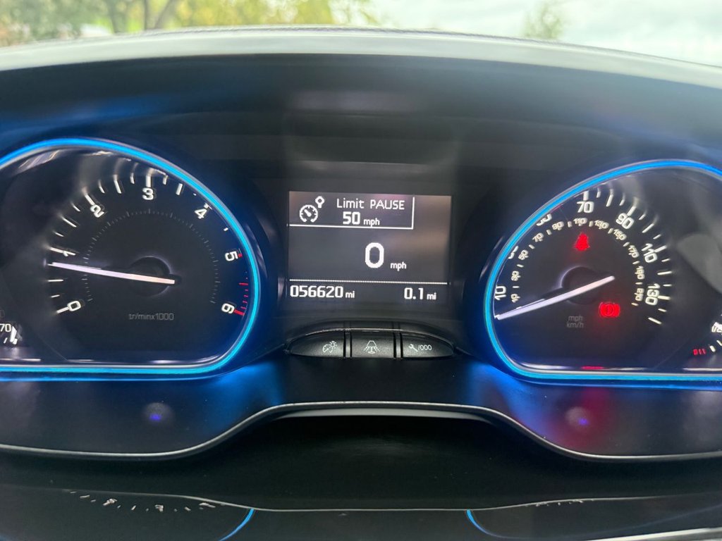 Used Peugeot 2008 2016 for sale - 76482442: Photo 20