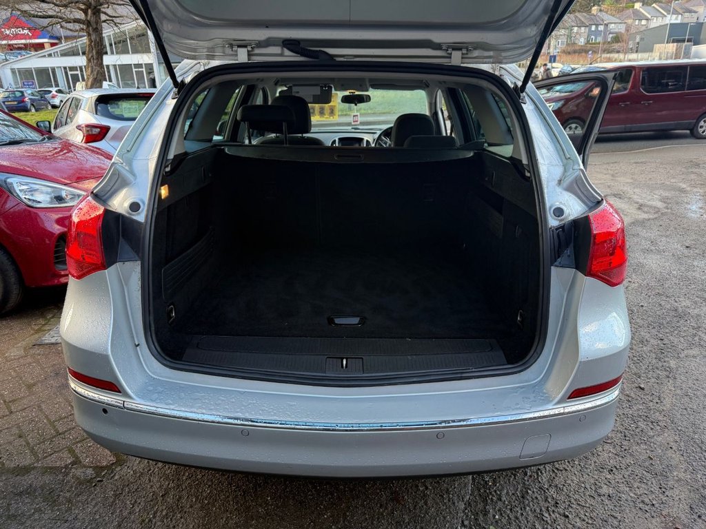 Used Vauxhall Astra 2013 for sale - 77205374: Photo 23