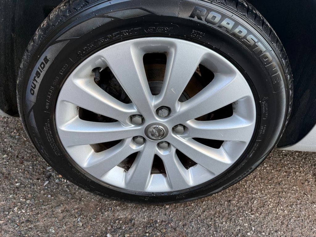 Used Vauxhall Astra 2013 for sale - 77205374: Photo 36